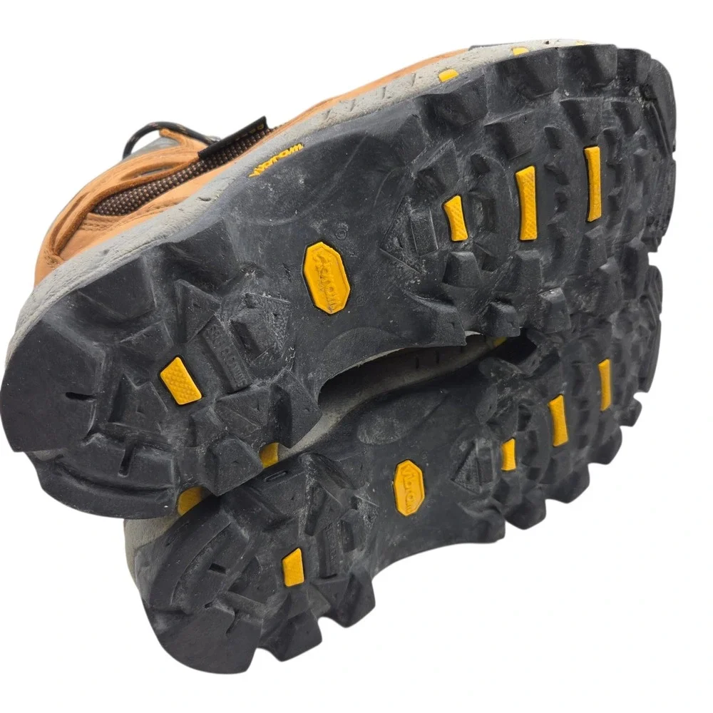 Vasque  Gore-Tex Hiking Boots Men's 9.5M Brown Vibram Waterproof Outdoor Trail